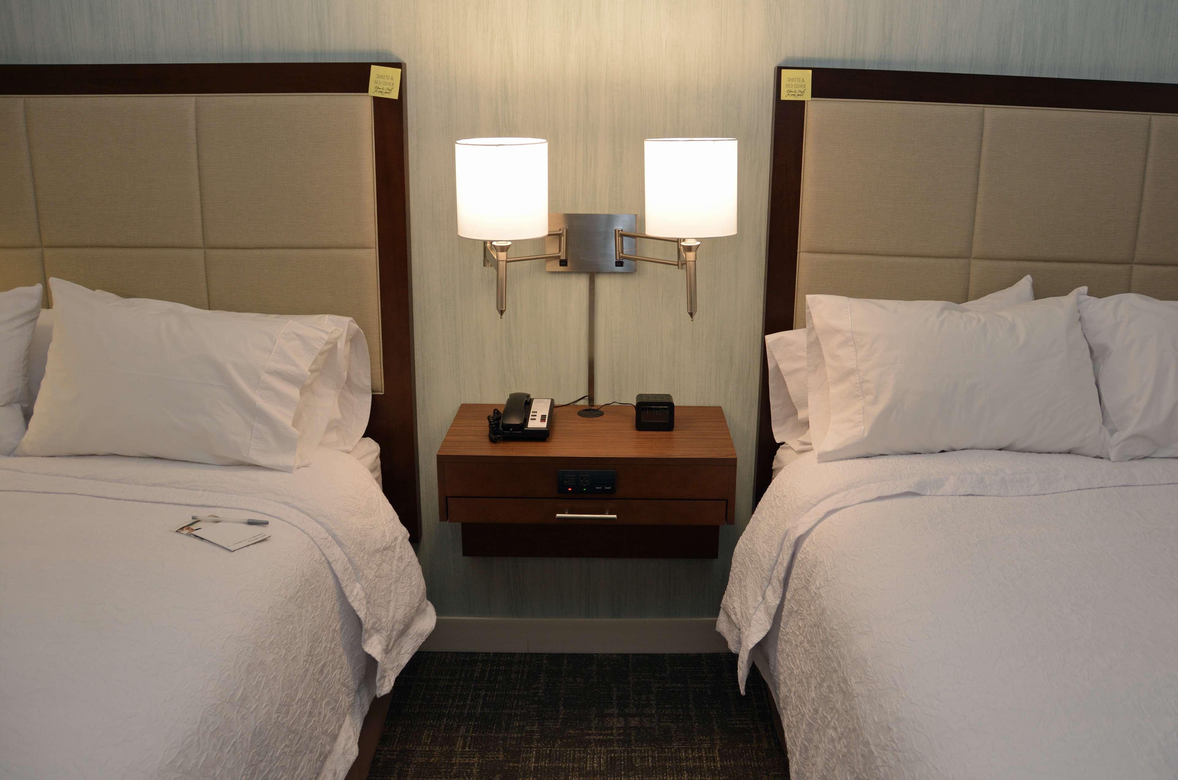 Hampton Inn Albany-Western Ave/University Area, Ny Kültér fotó